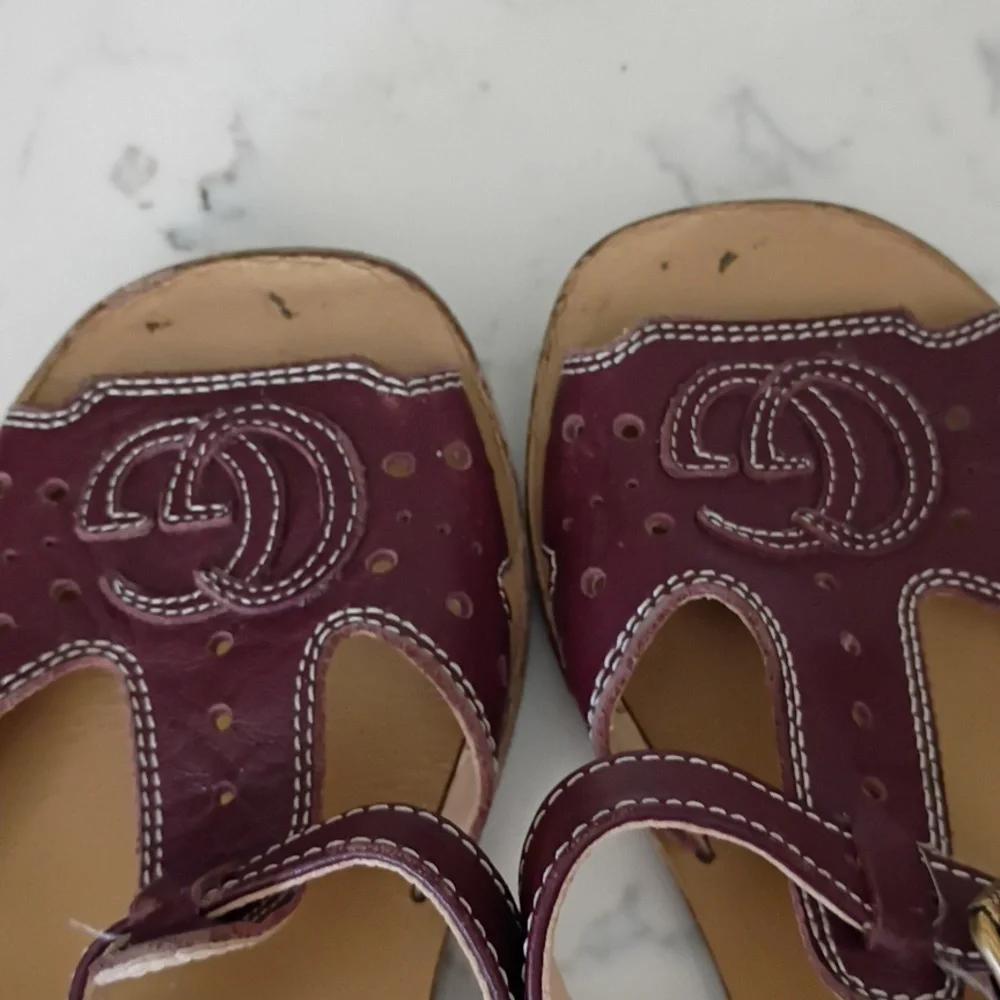 Gucci  Leather Sandals Kids